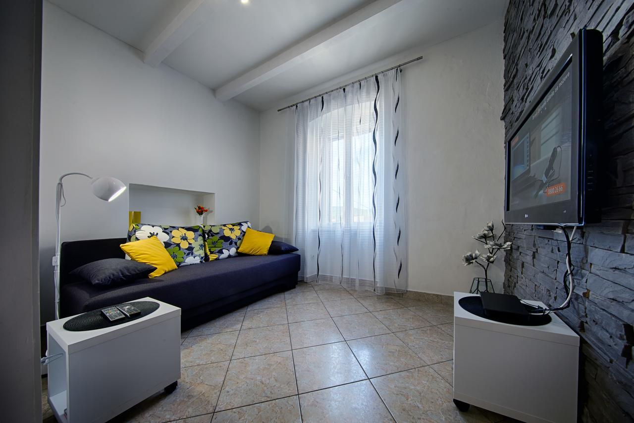 Apartment Jure Vis Extérieur photo